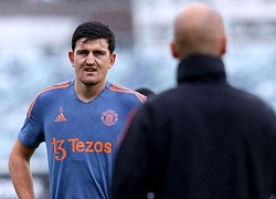 Ten Hag cảnh báo Maguire về khả năng đá chính