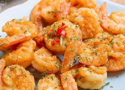 Cách làm tôm chiên trứng muối mặn mặn, bùi bùi thơm ngon vô cùng