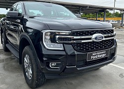 Ford Ranger 2023 'kèm lạc' hàng chục triệu đồng tại đại lý Việt Nam