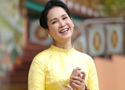 Giữa lúc Hồng Đăng đang chờ kỷ luật, NSND Lan Hương đăng đàn cầu mong bình an, nhắc về giông bão