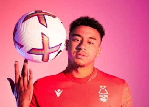 Nottingham Forest có lý khi chiêu mộ 21 tân binh