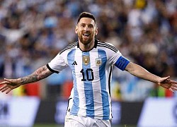 Messi ghi 2 bàn trong 3 phút