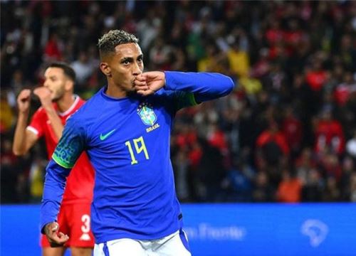 Neymar lập công, Brazil nối dài mạch thắng