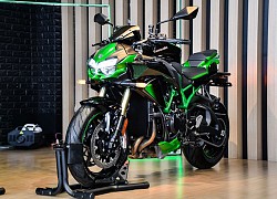 Siêu mô tô "quái thú" của Kawasaki ra mắt tại Việt Nam, giá 770 triệu đồng