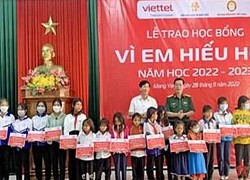 Viettel Gia Lai trao 70 suất học bổng &#039;Vì em hiếu học&#039;