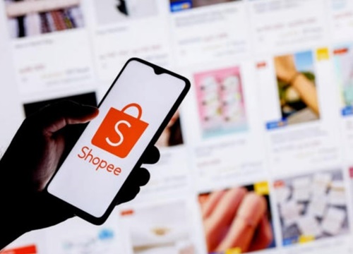 Bay sang Singapore nhận việc, kỹ sư Trung Quốc bị Shopee 'huỷ kèo' vào phút chót