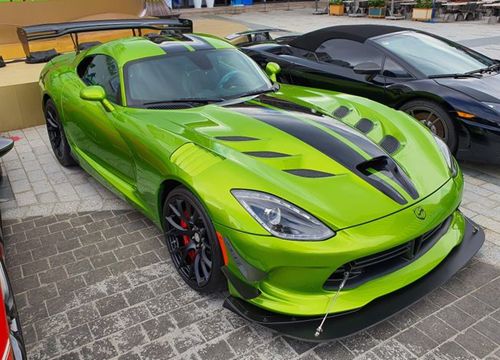 Chi tiết Dodge Viper ACR Snakeskin ACR Edition độc nhất Việt Nam