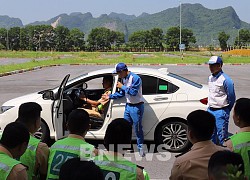 Honda Việt Nam tiếp tục tập huấn lái xe an toàn cho cảnh sát giao thông