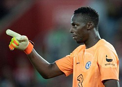 Lương kém xa Kepa, Edouard Mendy làm loạn Chelsea