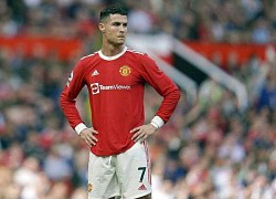 Ngồi dự bị, Ronaldo vẫn hạnh phúc ở Man United