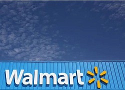 Phi công dọa đâm máy bay xuống cửa hàng Walmart ở Mỹ