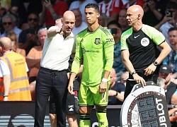 Ronaldo thay đổi để tồn tại ở Man United