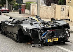 Siêu xe Pagani Zonda hàng hiếm trị giá 17 triệu USD bị đâm nát đuôi