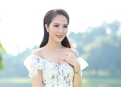 Á quân "Thần tượng Bolero": "Nhiều ca sĩ nữ chấp nhận đi hát tiếp khách V.I.P để kiếm tiền"