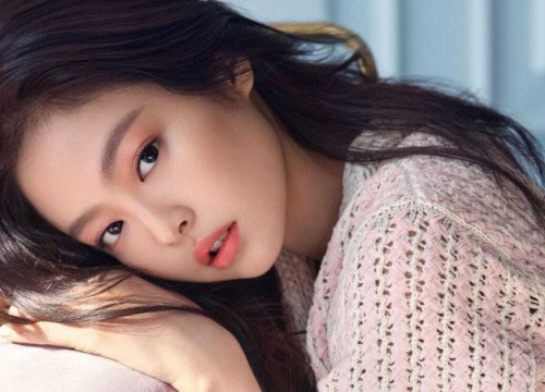 Jennie BlackPink, 'nữ thần' mang vận may cho Man Utd