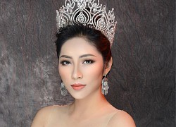 HH Đại dương Đặng Thu Thảo bị soi vương miện hàng chợ và ăn nói hai lời, chị gái 'vỗ mặt' dân mạng với lí lẽ đanh thép