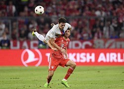 Muller bị trộm trong khi cùng Bayern đấu Barca