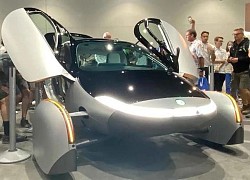 Mẫu ôtô không cần đổ xăng hay cắm sạc, chạy nhanh hơn Tesla Model 3