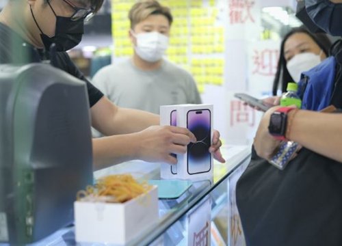 Ngày mở bán iPhone 14, bước ra khỏi Apple Store là có thể lời 300 USD