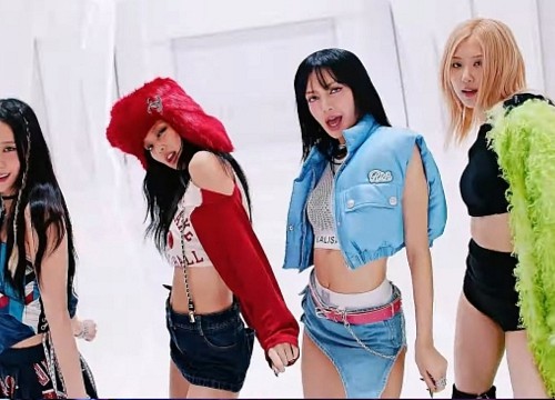 Những chi tiết đắt giá trong MV "Shut Down" của BLACKPINK