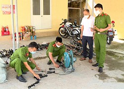 Khi những "yêng hùng" thích nói chuyện bằng... súng!