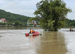 Đi mò tôm cá, 2 nữ sinh trượt chân ngã xuống đầm tôm chết đuối