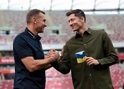 Gặp Lewandowski ở Warsaw, Shevchenko hành động gì?