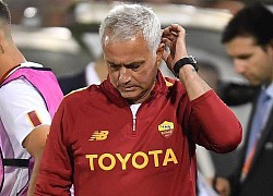 Mourinho bế tắc với hàng công của Roma