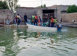 Pakistan giữa thảm hoạ lũ lụt: Dự trữ ngoại tệ chỉ đủ nhập khẩu hàng hoá trong 1 tháng