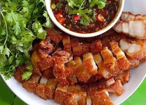 Thịt ba chỉ chiên giòn kiểu Thái ngon khó cưỡng