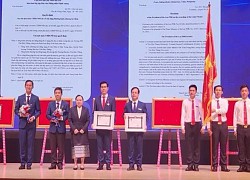 Đại học Tôn Đức Thắng nhận chứng nhận Top 500 đại học tốt nhất thế giới