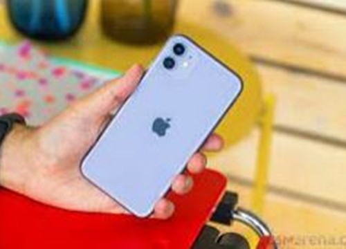 iPhone 11 giảm giá về mức hơn 10 triệu đồng