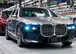 Màu sơn mới trên BMW 7 Series có giá gần 300 triệu đồng