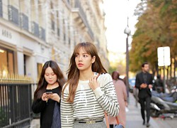 Mùa thu học Lisa, Nayeon cùng loạt idol Kpop diện áo kẻ ngang là chuẩn bài