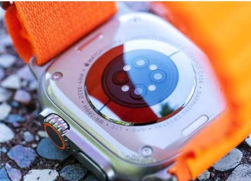 Những đánh giá đầu tiên về Apple Watch Ultra