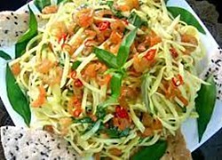 Cách làm gỏi xoài tôm khô đơn giản ngon bổ