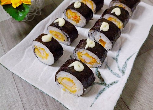 Cách làm sushi tôm tempura chiên giòn ngon hấp dẫn cực đơn giản tại nhà