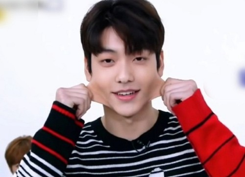 Những idol K-pop sở hữu bộ phận cơ thể đặc biệt