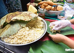 Xôi lá sen cô Hạnh, dẻo thơm lành 3 tiếng mỗi hôm