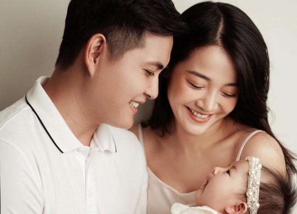 Karen Nguyễn lần đầu công khai con gái nhân dịp năm mới