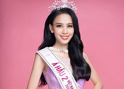 Nàng hậu duy nhất của nhà Sen Vàng thích ăn chay, nghe giảng đạo lý