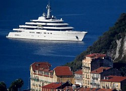 Sớm tẩu tán tài sản, tỉ phú Nga Abramovich biết trước chiến sự Ukraine sẽ bùng nổ?