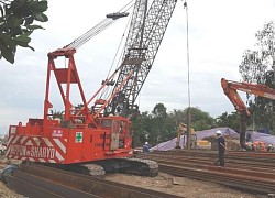 Thành lập tổ điều hành cứu nạn, cứu hộ đưa bé trai bị kẹt trong trụ bê tông lên