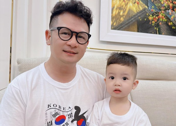 Bằng Kiều khoe khoảnh khắc con trai út lộ rõ năng khiếu âm nhạc