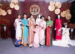 Con gái Hồng Quế tự tin diễn thời trang cho mẹ đỡ đầu Ngọc Hân