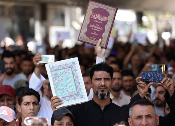 Đan Mạch sửa đổi dự luật cấm đốt kinh Koran