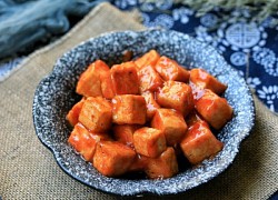 Đậu phụ rán mãi cũng chán, đem sốt chua ngọt kiểu này đánh bay cả nồi cơm