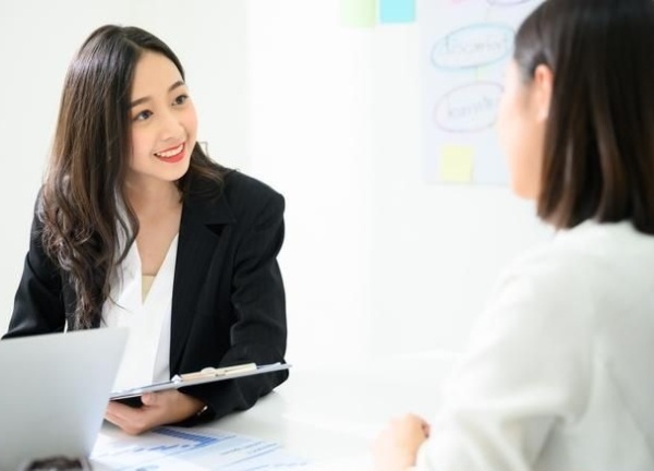 'Ngắt kết nối' với mạng xã hội để 'kết nối với chính mình'