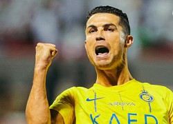 Bàn tay của Cristiano Ronaldo khiến fan lo lắng ra mặt