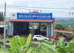 Bắt 2 Phó Giám đốc Trung tâm đăng kiểm làm khống hồ sơ cải tạo xe